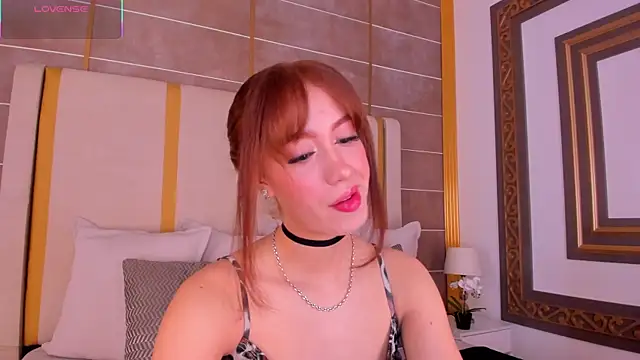 Snapshot of AbigailCarter chatting on 11/28/25, 11:40 AbigailCarter online show from 11/28/25, 11:40