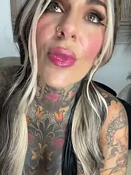 remyflux666 online show from 12/18/25, 08:26