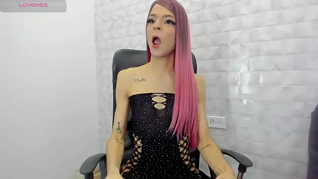 Realbadbxtch online show from 03/07/25, 07:49