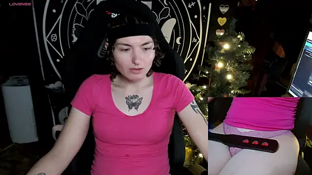 BrandiWRLD 999 online show from 12/21/24, 06:34