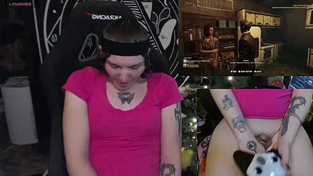 BrandiWRLD 999 online show from 01/14/25, 04:04