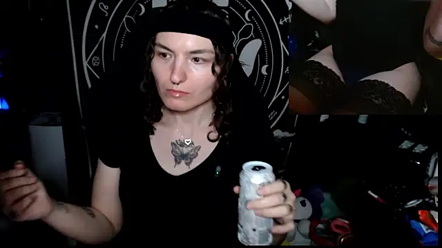 BrandiWRLD 999 online show from 09/26/25, 06:56