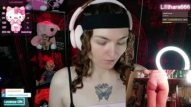 BrandiWRLD 999 online show from 12/14/25, 08:24