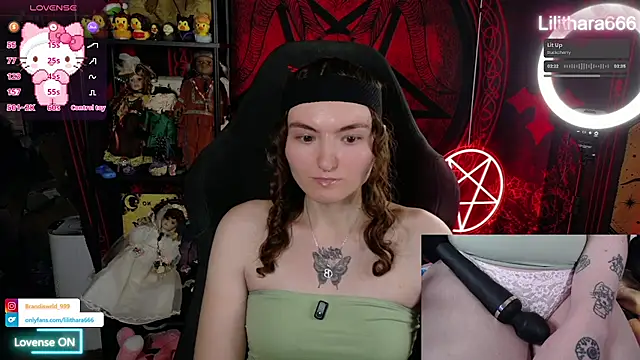 Snapshot of BrandiWRLD_999 chatting on 01/18/26, 03:21 BrandiWRLD 999 online show from 01/18/26, 03:21