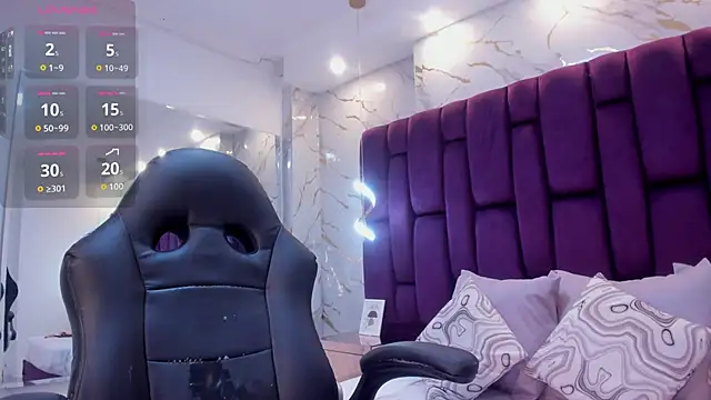 Snapshot of emma_carterr1 chatting on 09/19/25, 10:10 emma carterr1 online show from 09/19/25, 10:10