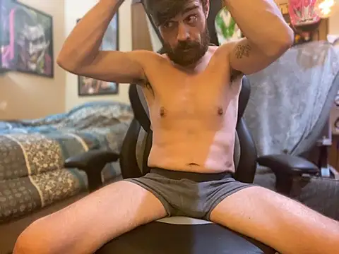 slutty guy12 online show from 02/11/25, 01:52