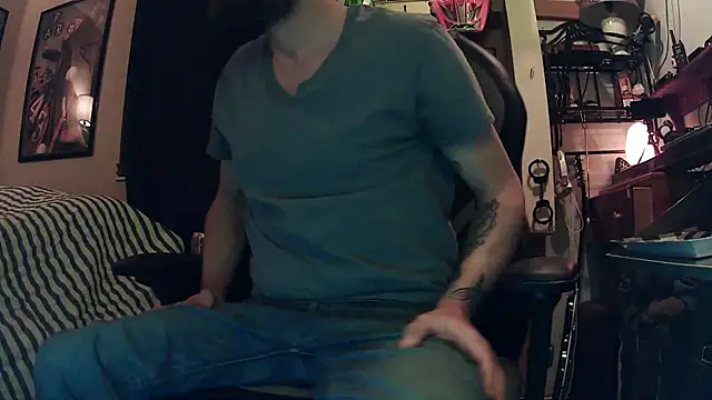 slutty guy12 online show from 02/16/25, 11:59