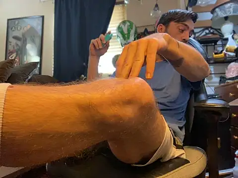 slutty guy12 online show from 03/18/25, 07:20