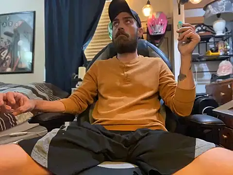 slutty guy12 online show from 03/22/25, 04:26