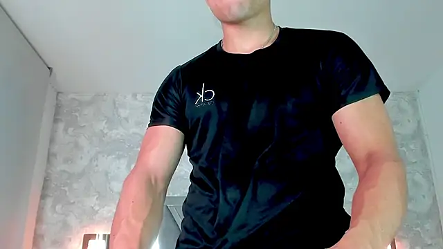 Snapshot of gerson_zt chatting on 02/13/25, 03:39 gerson zt online show from 02/13/25, 03:39
