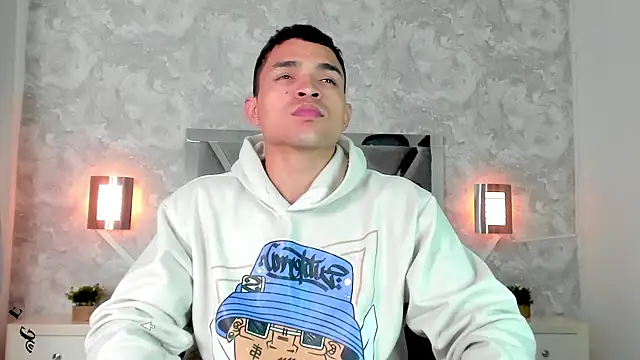 Snapshot of gerson_zt chatting on 02/22/25, 03:56 gerson zt online show from 02/22/25, 03:56