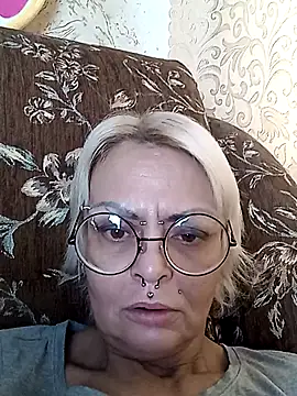 Gardener of Illusions online show from 10/20/25, 06:14