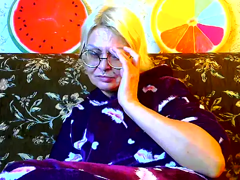 Gardener of Illusions online show from 10/24/25, 04:20