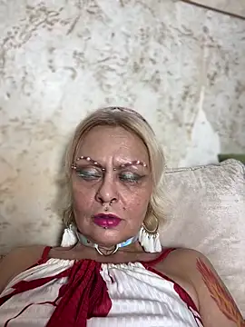 Gardener of Illusions online show from 04/05/26, 02:31