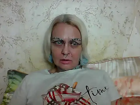Snapshot of Gardener_of_Illusions chatting on 06/01/26, 03:47 Gardener of Illusions online show from 06/01/26, 03:47