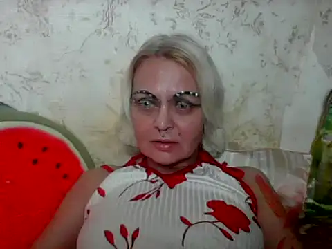Snapshot of Gardener_of_Illusions chatting on 06/02/26, 03:52 Gardener of Illusions online show from 06/02/26, 03:52