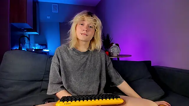 Gregory Byyrd online show from 12/27/24, 11:21