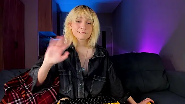 Gregory Byyrd online show from 01/02/25, 07:51