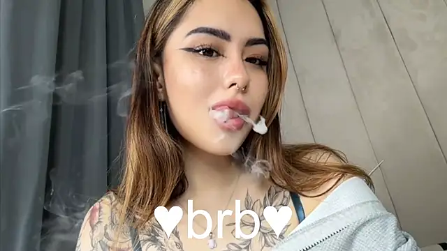 baby  kim online show from 10/26/25, 05:13