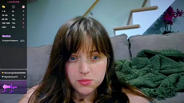 princess emily4723 online show from 04/17/26, 01:52