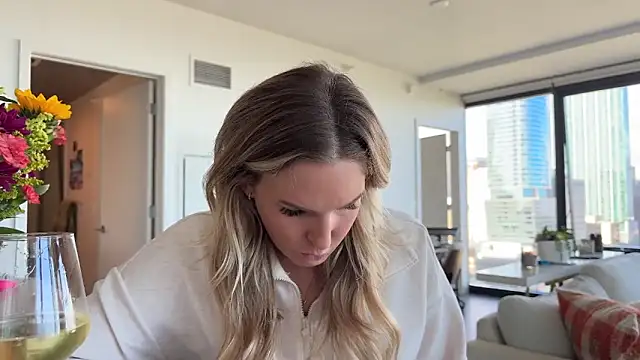 Snapshot of Graciemae_baexx chatting on 10/12/25, 06:18 Graciemae baexx online show from 10/12/25, 06:18