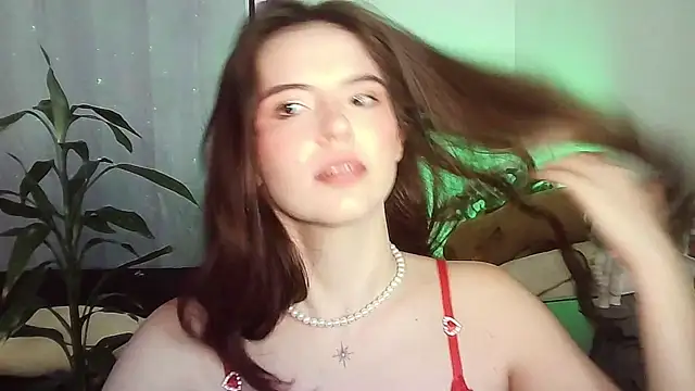 cherrybom969 online show from 12/05/25, 06:11