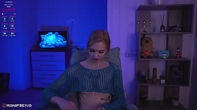 ManiFreyja online show from 12/19/24, 01:18