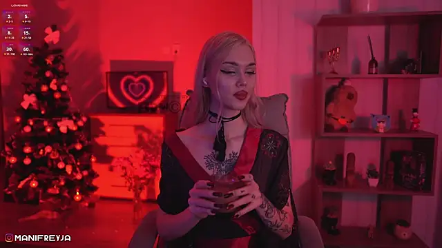 ManiFreyja online show from 01/08/25, 07:56
