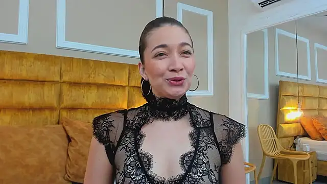 Snapshot of adarussell chatting on 03/18/25, 01:20 adarussell online show from 03/18/25, 01:20