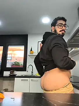 cricrimsBarcelona online show from 12/17/24, 07:40