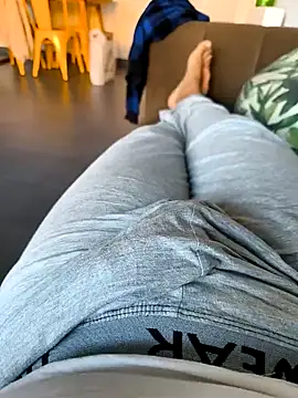 cricrimsBarcelona online show from 12/28/24, 09:31