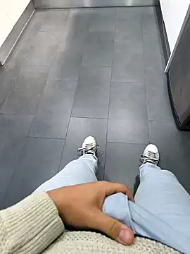 cricrimsBarcelona online show from 01/15/25, 07:15