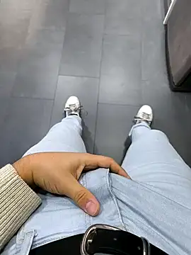 cricrimsBarcelona online show from 01/16/25, 07:17