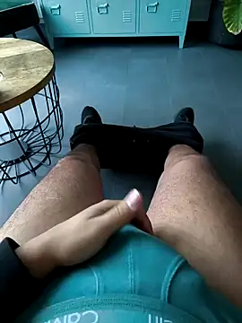 cricrimsBarcelona online show from 01/20/25, 07:25