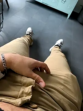 cricrimsBarcelona online show from 02/14/25, 07:17