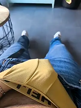 cricrimsBarcelona online show from 03/13/25, 07:31