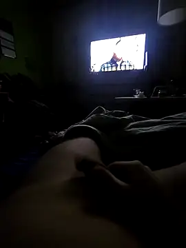 Snapshot of STANISLAW621162 chatting on 02/02/26, 02:43 STANISLAW621162 online show from 02/02/26, 02:43