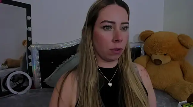 JanneKim online show from 03/12/25, 07:59