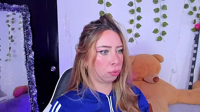 JanneKim online show from 03/11/26, 02:34