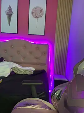 Paloma  LS online show from 02/13/25, 07:21