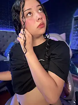 Paloma  LS online show from 03/05/25, 09:04