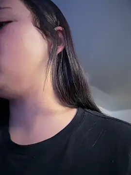 Paloma  LS online show from 11/23/25, 07:46