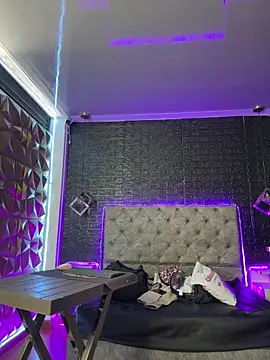 Paloma  LS online show from 04/07/26, 07:58