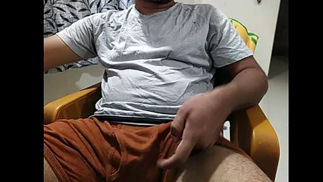 Snapshot of jimmy_indian_bull chatting on 03/20/25, 10:07 jimmy indian bull online show from 03/20/25, 10:07