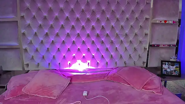 Harii 02 online show from 11/09/25, 07:56