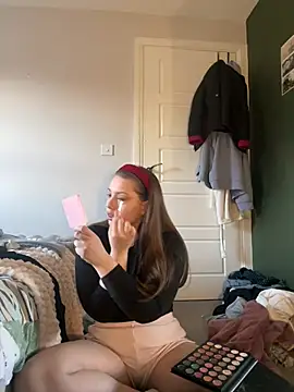 Krystal Tx online show from 03/01/25, 12:56