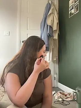 Krystal Tx online show from 03/06/25, 04:38