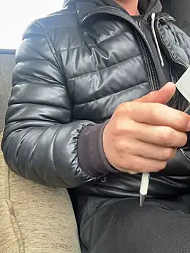 AlexGWoW online show from 04/23/26, 07:09