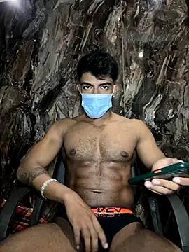 rony6663 online show from 11/18/25, 05:28