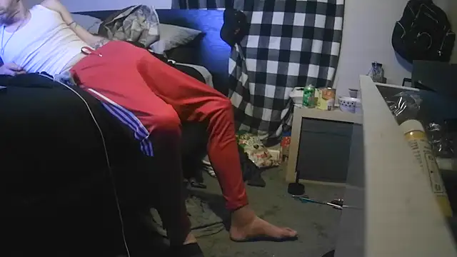 Snapshot of smokee_parT903 chatting on 12/24/24, 10:55 smokee parT903 online show from 12/24/24, 10:55